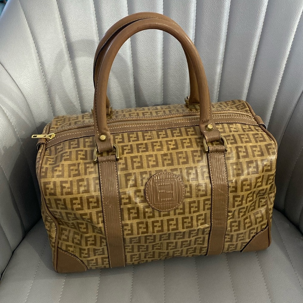 🛑SOLD🛑 Vintage Fendi Monogram Boston Bag